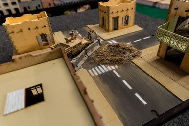 28mm Terrain Block - Four Way Crossing with Crater