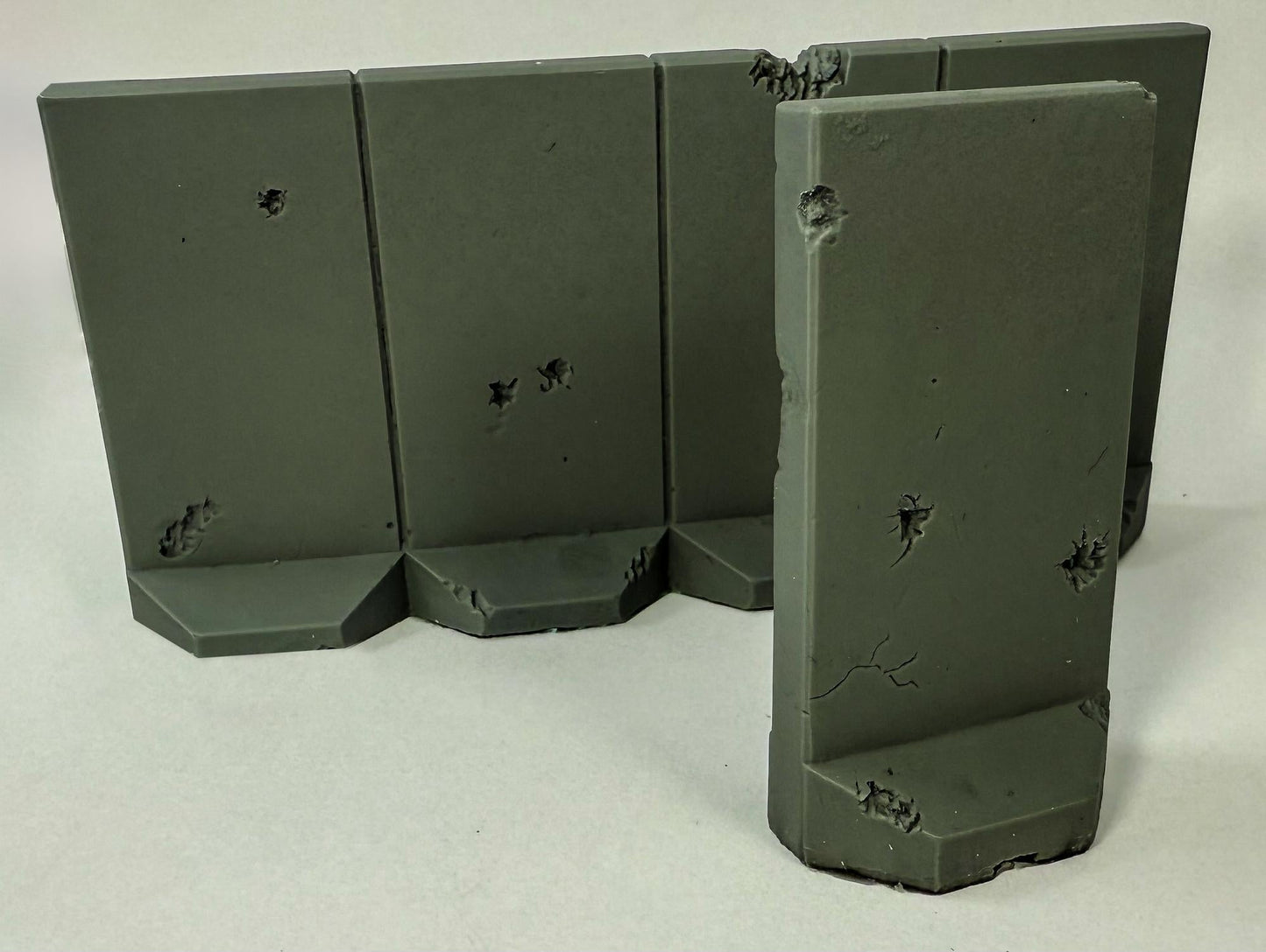 28mm Blast Walls, Distressed - 28MSCE025