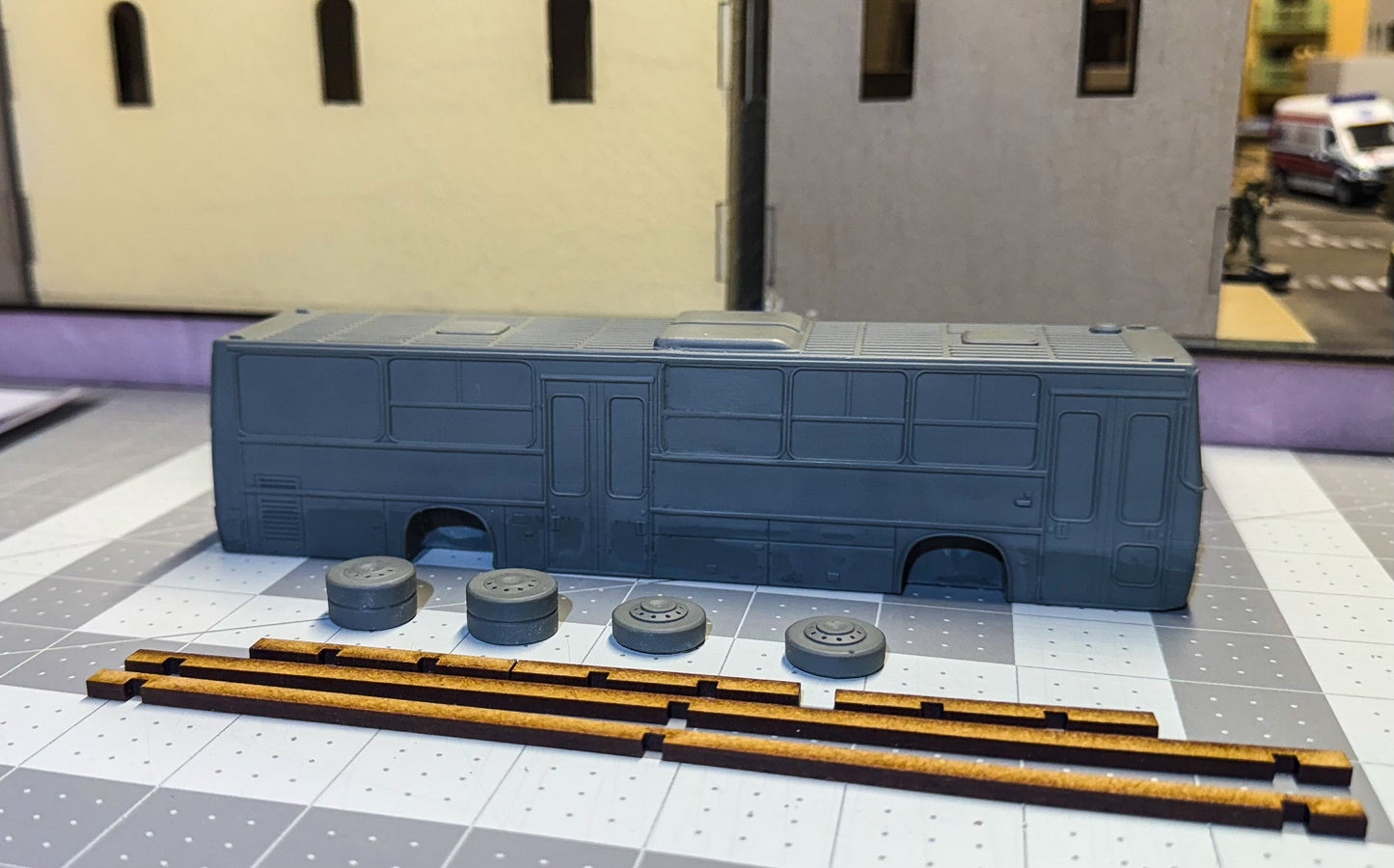 Civilian Vehicle - Bus