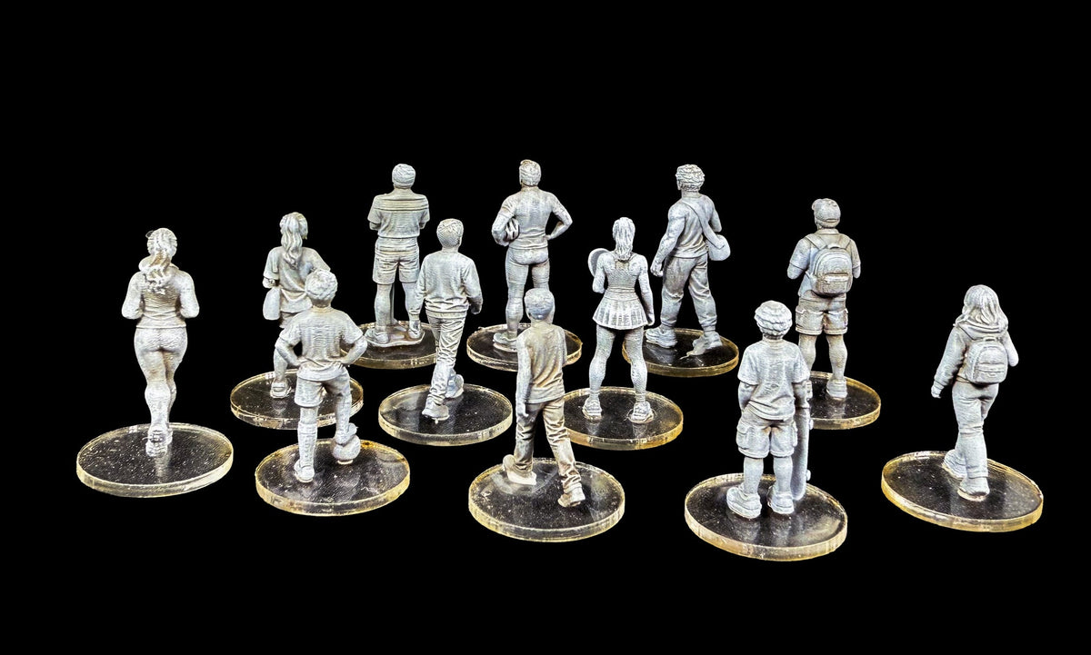 Western Civilians - Athletes and Kids – 28mm