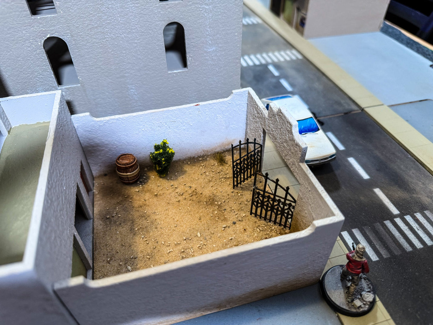 Walled Courtyard for 28mm Middle East Buildings - 28MMDF290